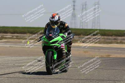 media/Sep-01-2025-Lets Ride (Mon) [[4370d11284]]/B Group/1220pm (Wheelie Bump)/